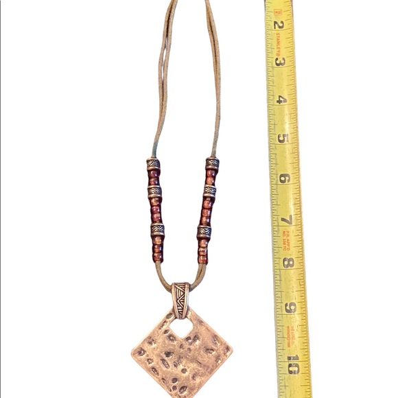 Premier Designs Medallion Beaded Necklace - Picture 4 of 4